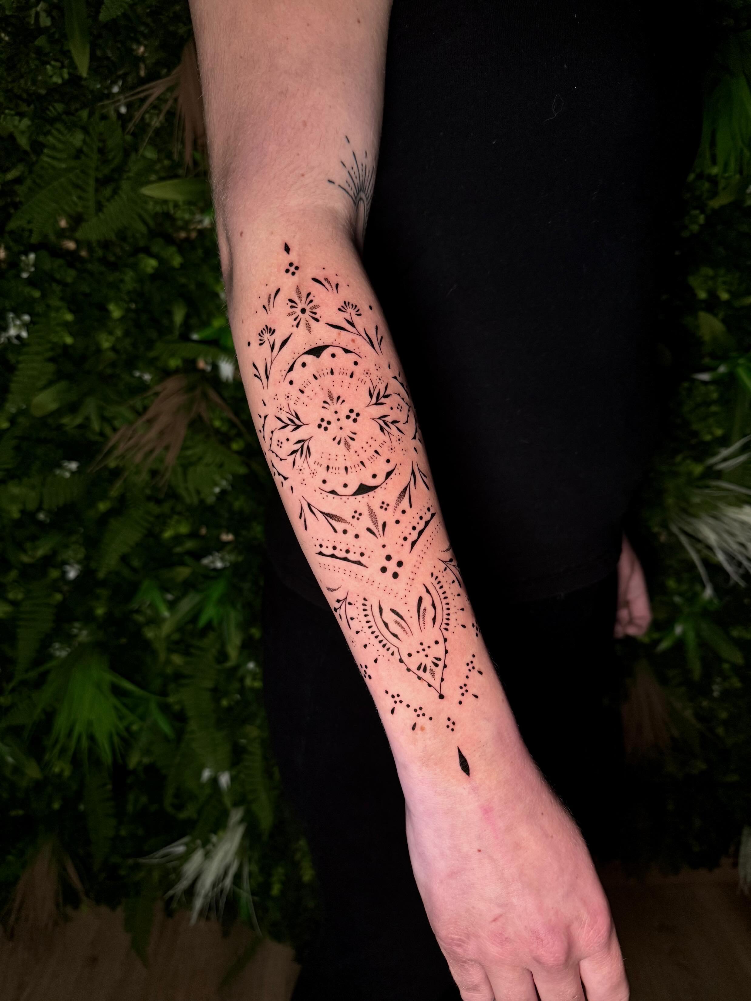 Tatouage géométrique réalisé par Fred Tattoo à Nancy
